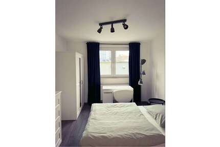 WG-Zimmer in Frankfurt am Main 699,00 € 30 m²