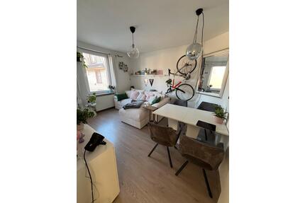 Helle 4 Zimmer Wohnung in Enkheim - Frankfurt am Main Bergen-Enkheim