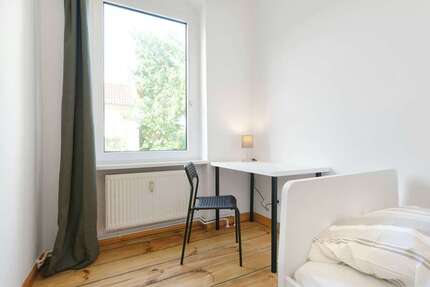 WG-Zimmer in Berlin 620,00 € 12 m²