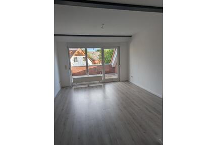 4 Zimmer Wohnung mit Balkon und toller Aussicht - Algermissen
