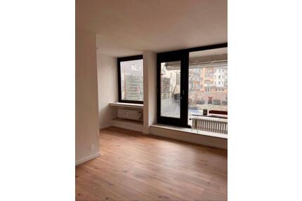 Gemütliche 2 Zimmer Wohnung mit großer Terasse - Wuppertal Elberfeld