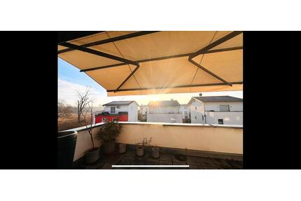 Helle 2,5 Zimmer Wohnung mit großer Dachterrasse in Hugstetten - March