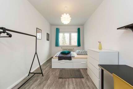 WG-Zimmer in Berlin 590,00 € 14 m²