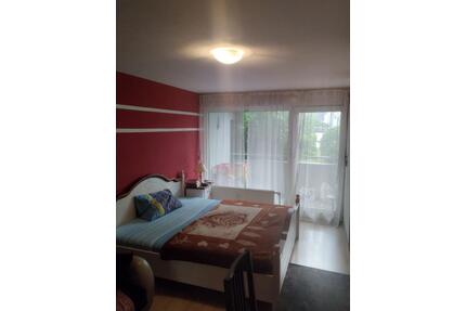 Zimmer in 3er WG - 530,00&nbsp;EUR Kaltmiete, ca.&nbsp; 17,00&nbsp;m&sup2; in Ingolstadt (PLZ: 85057) Friedrichshofen-Hollerstauden