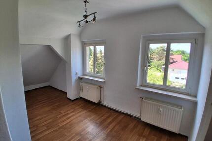 Vermiete 1 Zimmer in Mahlsdorf - 400,00&nbsp;EUR Kaltmiete, ca.&nbsp; 9,00&nbsp;m&sup2; in Berlin (PLZ: 12623) Treptow-Köpenick