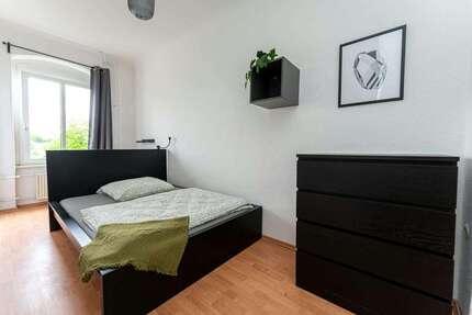 WG-Zimmer in Berlin 630,00 € 13 m²