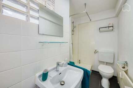 Wohnen auf Zeit in Stuttgart 925,00 €