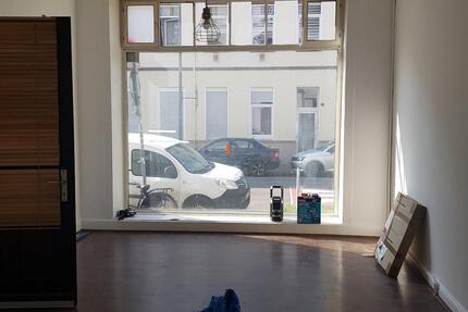 Schöne kleine 1 Zimmer Wohnung - gute Anbindung dennoch ruhig - - Krefeld