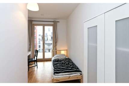 WG-Zimmer in Frankfurt am Main 635,00 € 10 m²