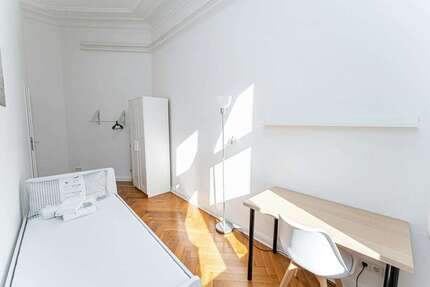 WG-Zimmer in Berlin 615,00 € 10 m²