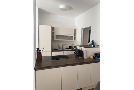 Helle 2 12 Zimmer Wohnung in Neubau, teilmöbliert - Dresden