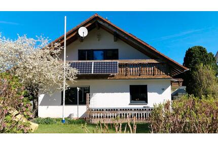 2 Zimmer Wohnung zzgl. Abstellraum, Balkon und Traumaussicht - Hardt