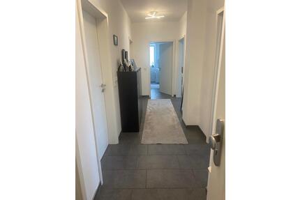 4 Zimmer Wohnung Lehrte - 1.250,00&nbsp;EUR Kaltmiete, ca.&nbsp; 100,00&nbsp;m&sup2; in Lehrte (PLZ: 31275)