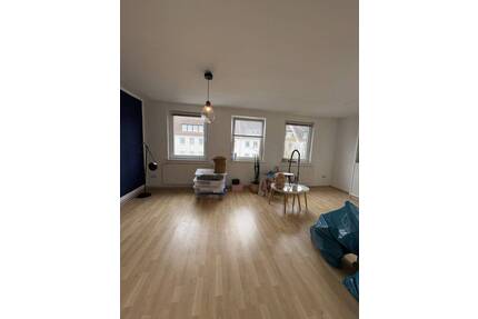 Großzügige 2 Zimmer Wohnung mit Balkon - Bremen Südervorstadt