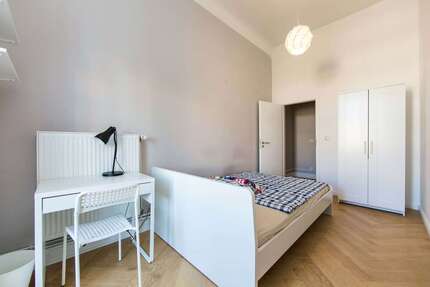 WG-Zimmer in Berlin 660,00 € 15 m²