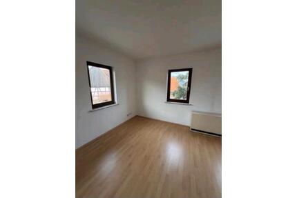 2-Zimmer Wohnung zu vermieten - 390,00&nbsp;EUR Kaltmiete, ca.&nbsp; 50,00&nbsp;m&sup2; in Coburg (PLZ: 96450)