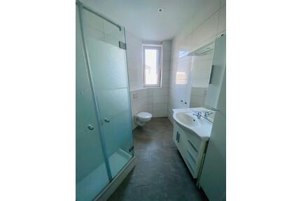 Lichtdurchflutete 2 Zimmer Wohnung mit Balkon in idyllischer Lage von Dortmund-Holthausen