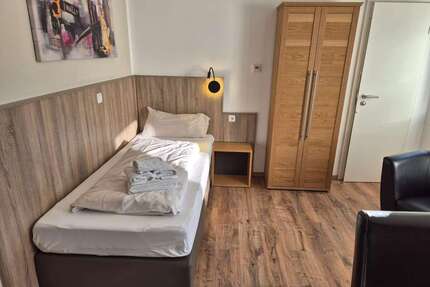 Wohnen auf Zeit in Vaterstetten 970,00 €