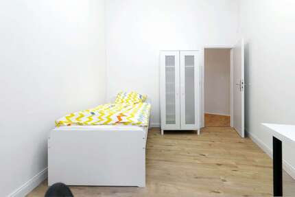 WG-Zimmer in Berlin 560,00 € 11 m²
