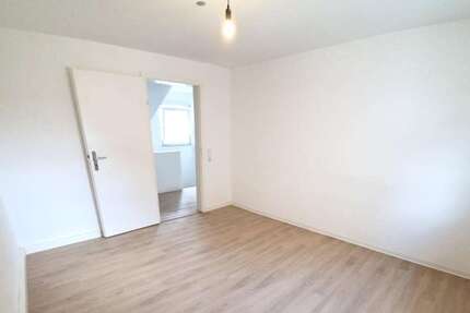 Wohnen auf Zeit in Stuttgart-Untertürkheim 550,00 €