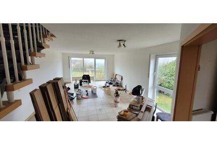 Reihenhaus 5-Zimmer in Lindlar - 980,00&nbsp;EUR Kaltmiete, ca.&nbsp; 106,00&nbsp;m&sup2; in Lindlar (PLZ: 51789)