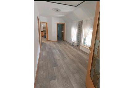 3 Zimmer Wohnung - 750,00&nbsp;EUR Kaltmiete, ca.&nbsp; 75,00&nbsp;m&sup2; in Wissen (PLZ: 57537)