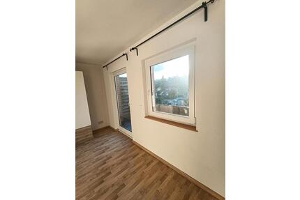 WG-Zimmer in 3er-WG - 500,00&nbsp;EUR Kaltmiete, ca.&nbsp; 14,00&nbsp;m&sup2; in Lüneburg (PLZ: 21337) Ebensberg