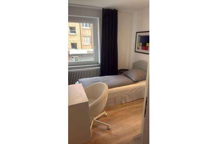 WG-Zimmer in Düsseldorf 699,00 € 15 m²