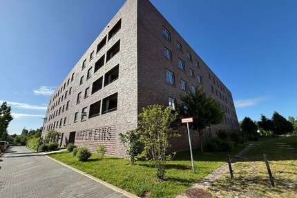 Wohnung zum Mieten in Leipzig 1.976,98 € 112.97 m²