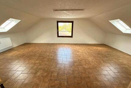 2 Zimmer Wohnung - 550,00&nbsp;EUR Kaltmiete, ca.&nbsp; 80,00&nbsp;m&sup2; in Salzgitter (PLZ: 38226)