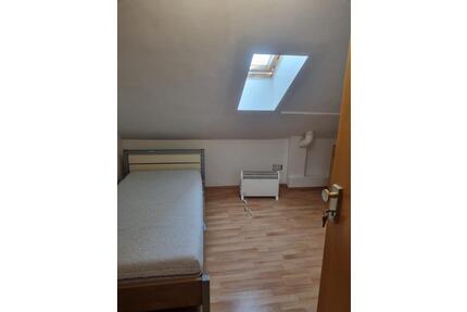 Zimmer zu vermieten - 490,00&nbsp;EUR Kaltmiete, ca.&nbsp; 17,00&nbsp;m&sup2; in Darmstadt (PLZ: 64295) Darmstadt-West