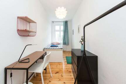WG-Zimmer in Berlin 650,00 € 10 m²