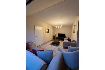 3 Zimmer Wohnung, Balkon, Küche, zentral, Lehrte Hannover