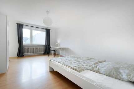 WG-Zimmer in Berlin 700,00 € 27 m²