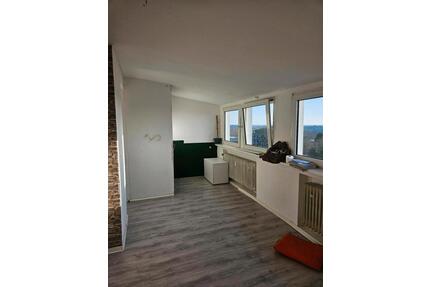 Helle Wohnung per Sofort zu Vermieten 75 qm2 3 Zimmer Hasten - Remscheid Reinshagen