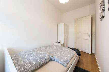 WG-Zimmer in Berlin 550,00 € 10 m²