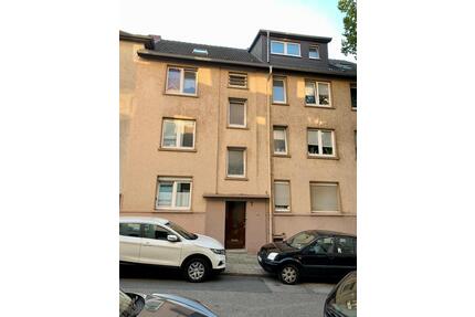 Essen Frohnhausen: 2,5-Zimmer Dachgeschoss Braunschweiger Str. 7