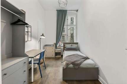 WG-Zimmer in Berlin 690,00 € 10 m²