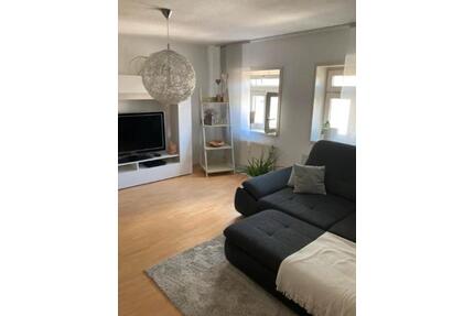 2,5 Zimmer DG-Wohnung in Köngen