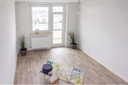 3-Raum-Balkonwohnung mit Wannenbad - Chemnitz Hilbersdorf