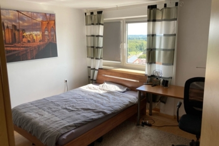 schönes WG Zimmer - 550,00&nbsp;EUR Kaltmiete, ca.&nbsp; 16,00&nbsp;m&sup2;&nbsp;Wohnfl&auml;che in Ingolstadt (PLZ: 85055)