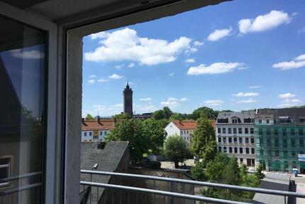 Zwischen Zentrum und Uni - WG geeignet -EBK - großer Balkon - Chemnitz