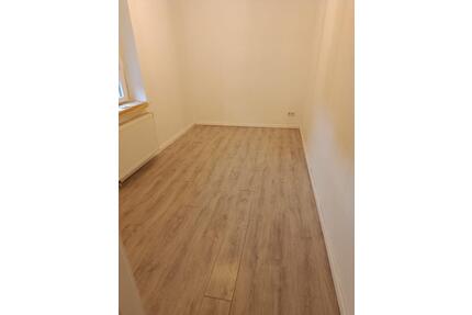 4 Zimmer Wohnung zu vermieten - 850,00&nbsp;EUR Kaltmiete, ca.&nbsp; 83,00&nbsp;m&sup2; in Kassel (PLZ: 34125) Fasanenhof