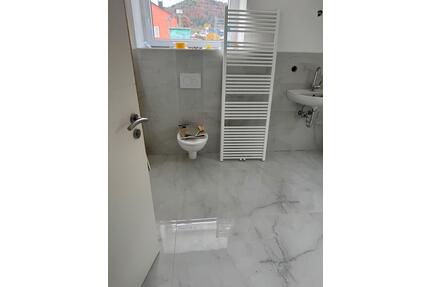 2 Zimmer Studiowohnung 100 Quadratmeter in 78573 Wurmlingen - Tuttlingen