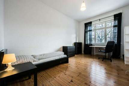 WG-Zimmer in Berlin 665,00 € 17 m²