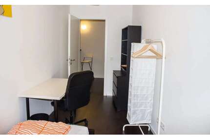 WG-Zimmer in Berlin 645,00 € 8 m²