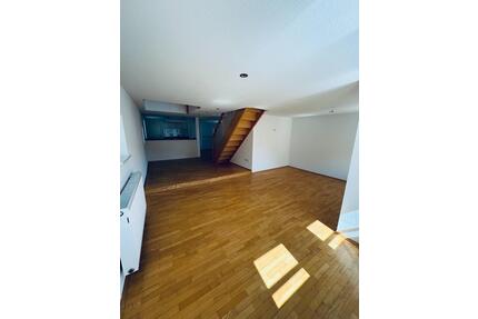 Helle 2,5-Zimmer Maisonette mit Einbauküche in Biberach a. d. Riß - Biberach an der Riß