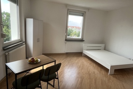 Möblierte 4 Zimmer- WG am Maffeiplatz - Nürnberg