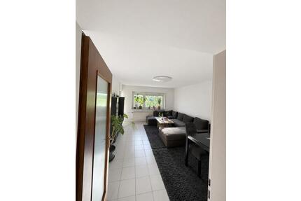 Helle 2 Zimmer Wohnung mit EBK & Stellplatz in Leimen