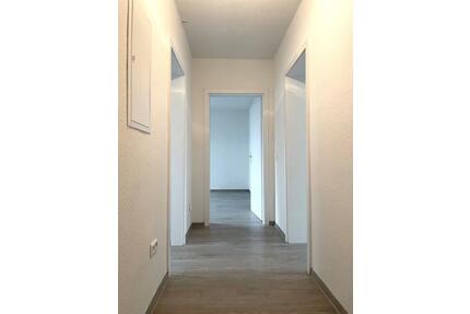 Top renovierte 3-Zimmer Wohnung in frisch modernisiertem Gebäude - Dortmund Huckarde